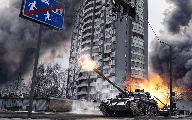 ¿Comenzó, ahora sí, la decadencia de Occidente? 1 guerra ciudad destruccion