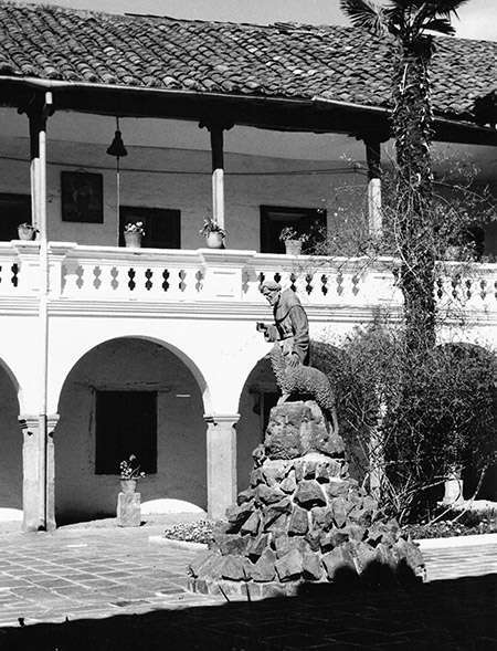 interior iglesia canta clara antes 1