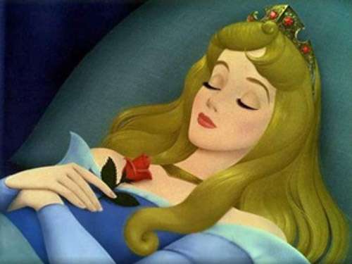 Lo que no sabíamos de <em>Caperucita, Cenicienta</em> y <em>La bella durmiente</em> 2 la bella durmiente 1