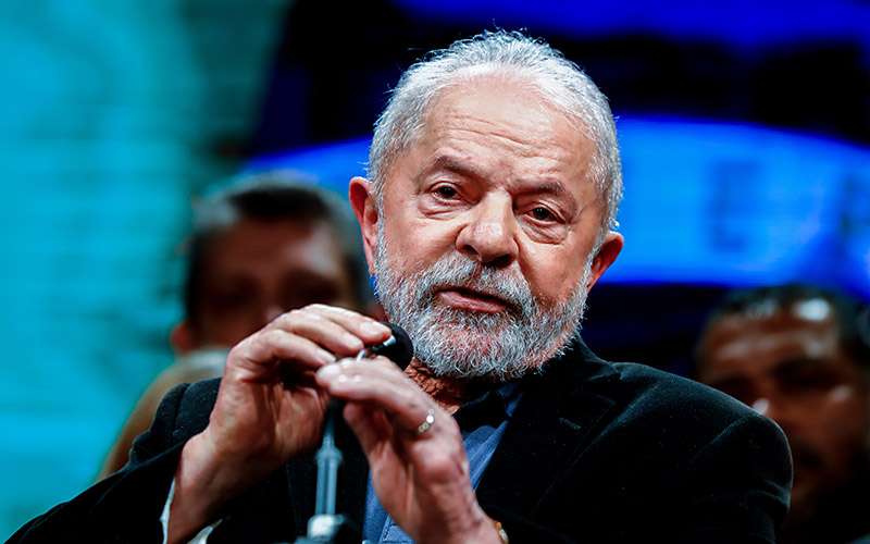 No alineados: un sueño de opio 1 Lula da Silva, líder del nuevo no alineamiento.
