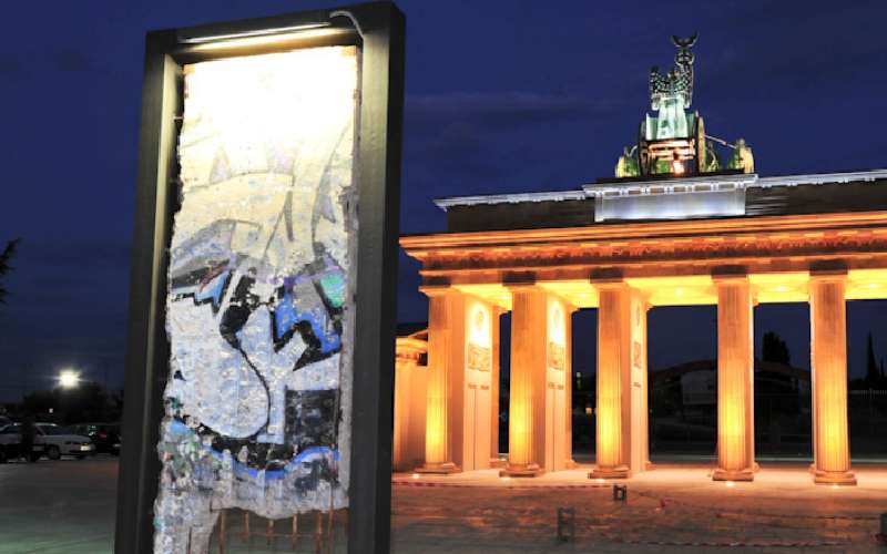 Réplicas de monumentos alrededor del mundo 3 muro de berlin 1