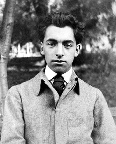 "Escribí para no morirme" 1 Pablo Neruda (1904-1973)