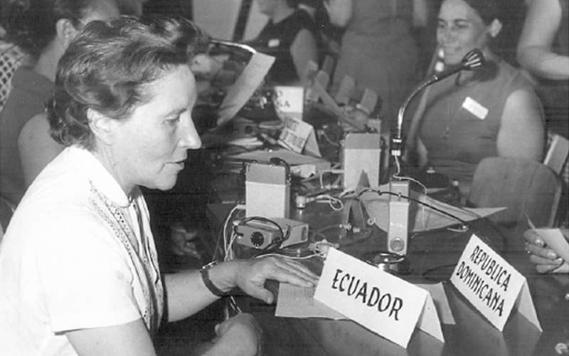 Isabel Robalino: convicción y lucha 4 Isabel Robalino