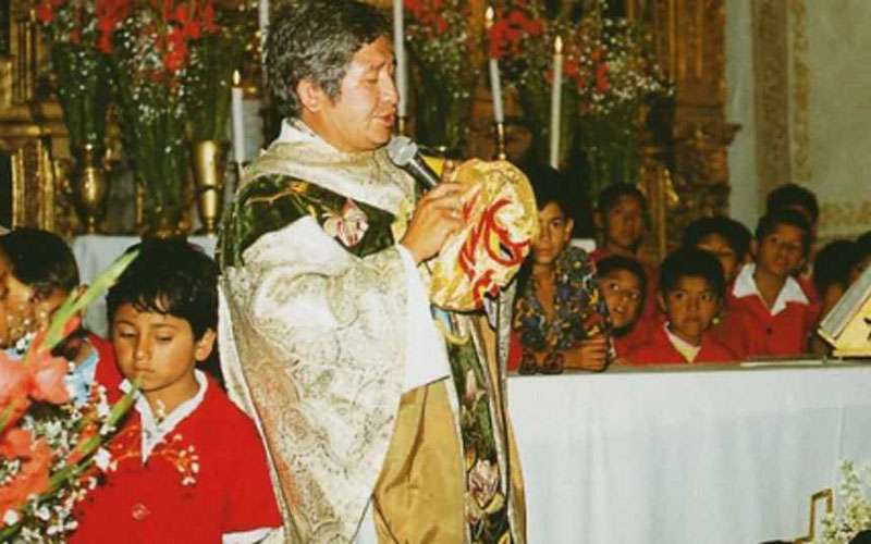 Fray Tormenta, el sacerdote enmascarado 1 sacerdote fray tormenta