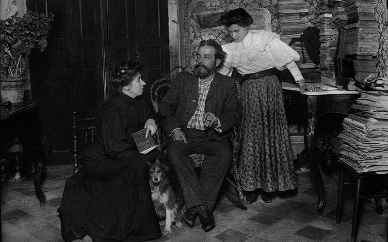 Alejandro Sawa: el auge de la derrota 1 sawa con la familia