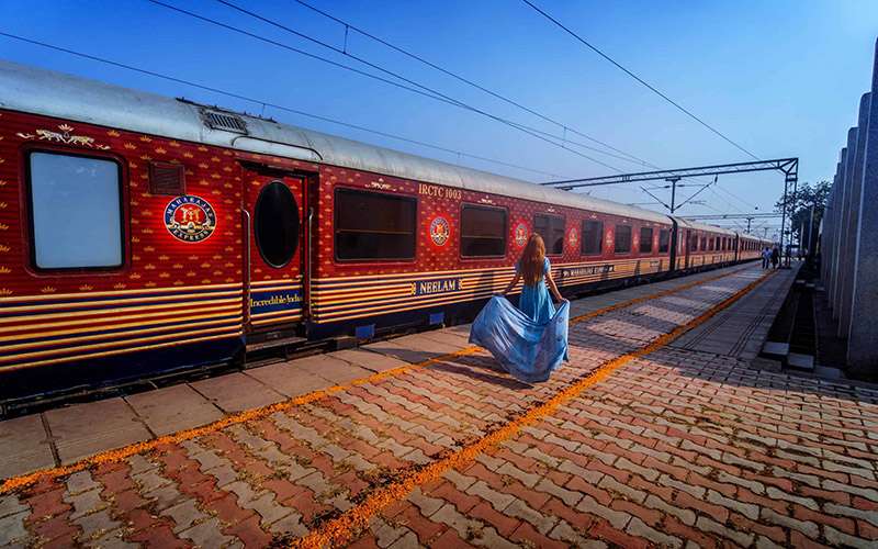 Glamur sobre rieles 6 Tren